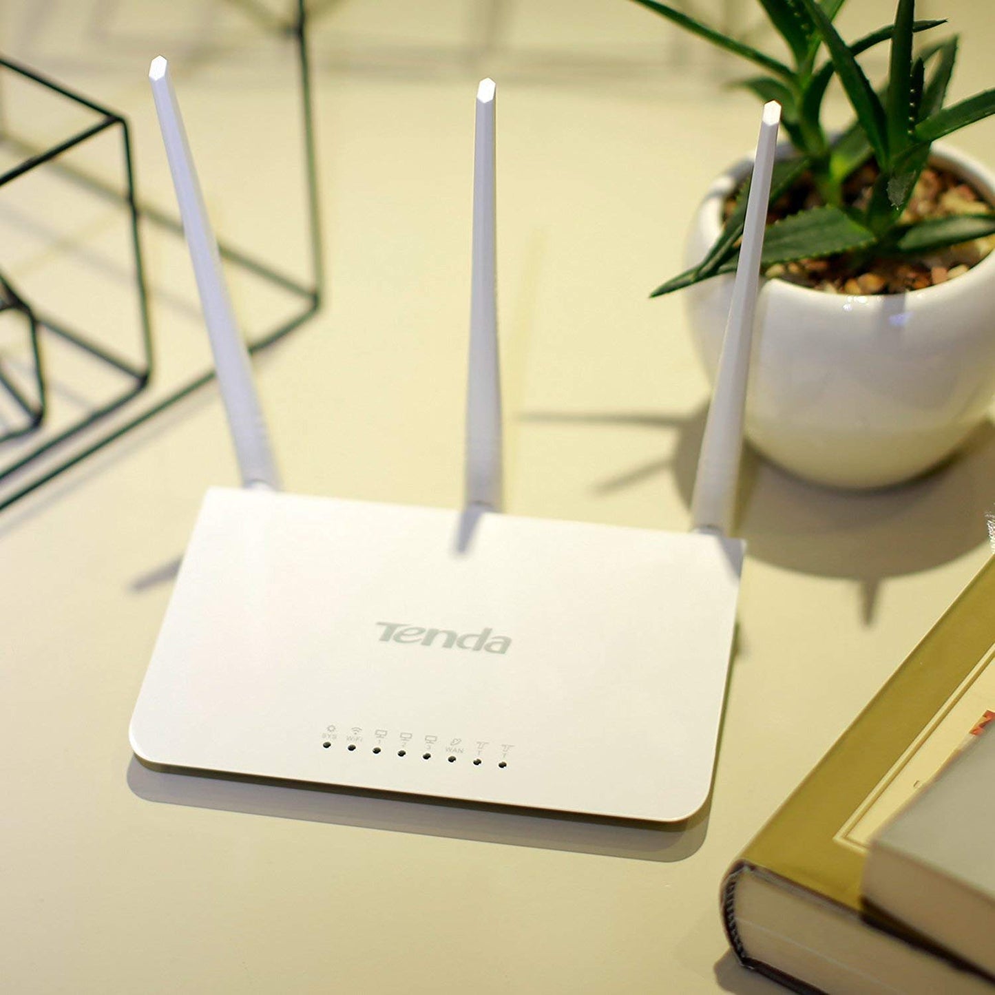 Tenda F3 300Mbps Wi-Fi Router